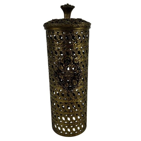 VINTAGE METAL FILIGREE VANITY HOLLYWOOD REGENCY HAIR/FRESHENER SPRAY CAN COVER ! - Picture 1 of 8